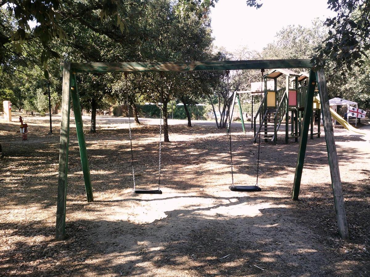Norbello Nuraghe Ruiu Camping & Bungalow מראה חיצוני תמונה