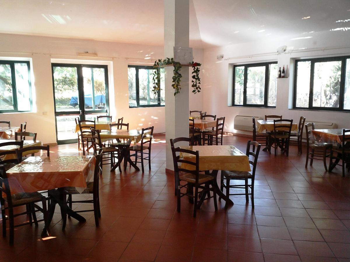 Norbello Nuraghe Ruiu Camping & Bungalow מראה חיצוני תמונה