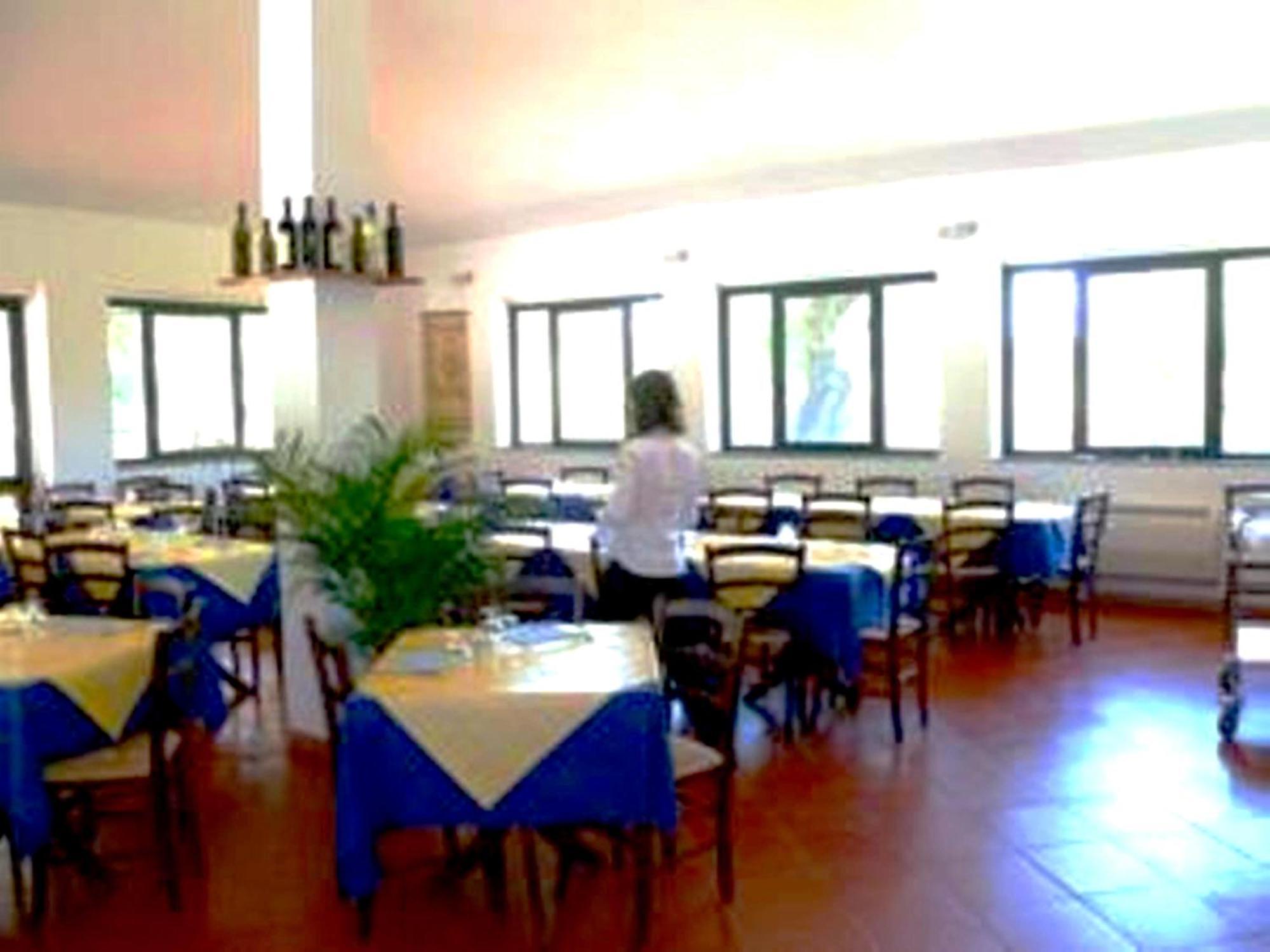 Norbello Nuraghe Ruiu Camping & Bungalow מראה חיצוני תמונה